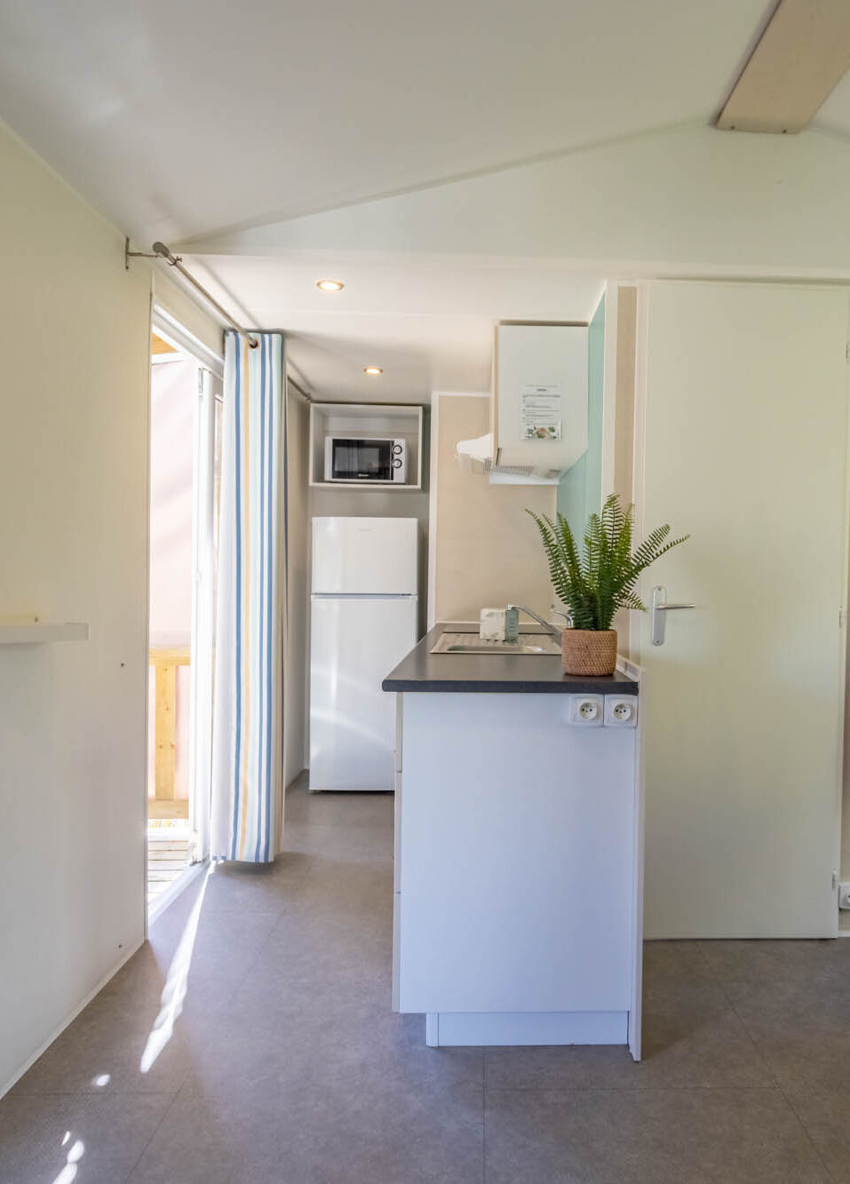 2024.09.14 À la corniche shooting hebergement n°25 web 13